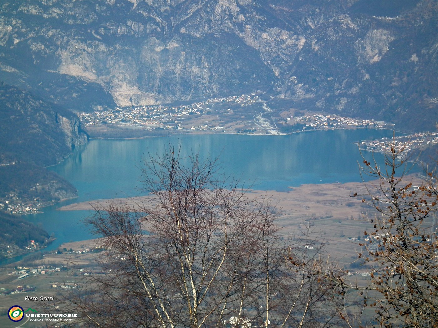 66 Lago di Mezzola....JPG